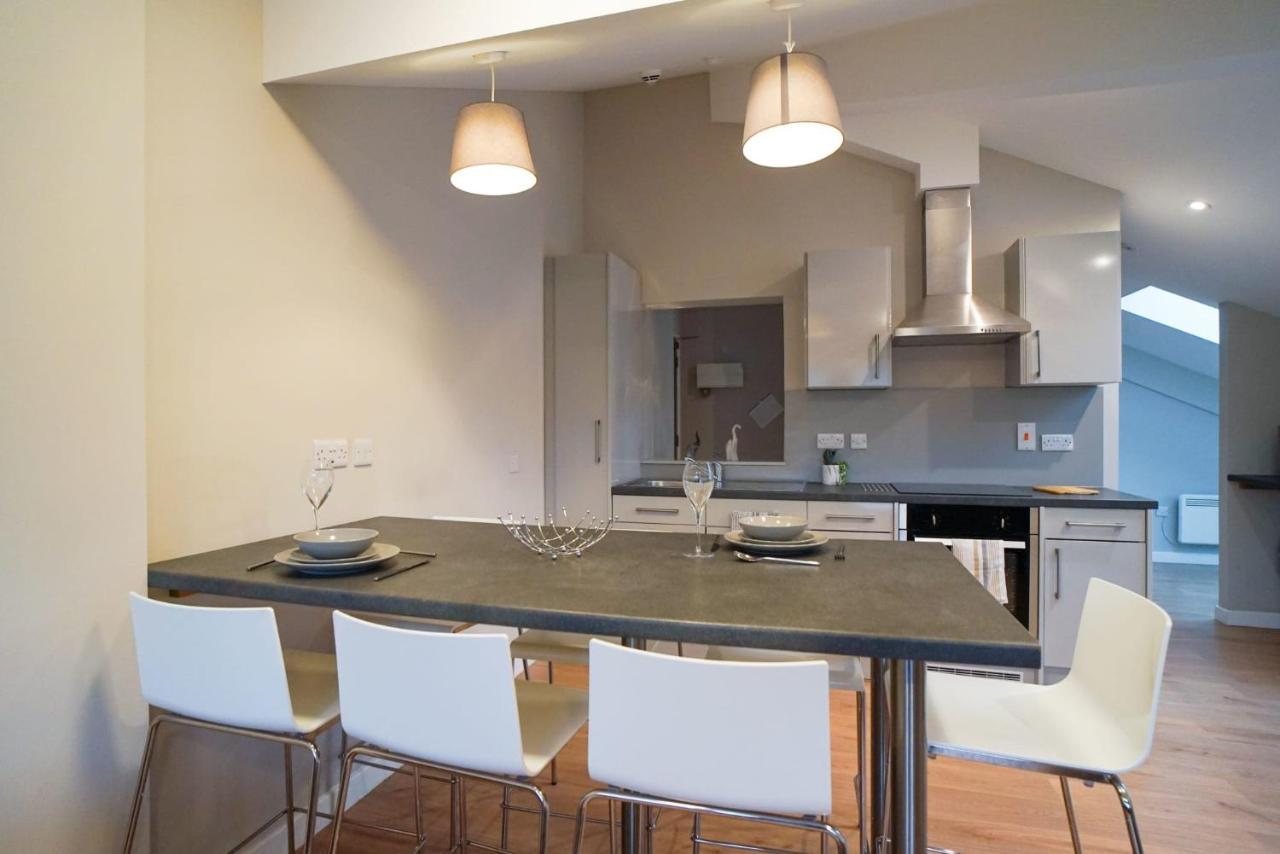 1 Bedroom Apartments, Studios And Ensuite Bedrooms With Shared Kitchen At Centro House In Stirling Exterior foto
